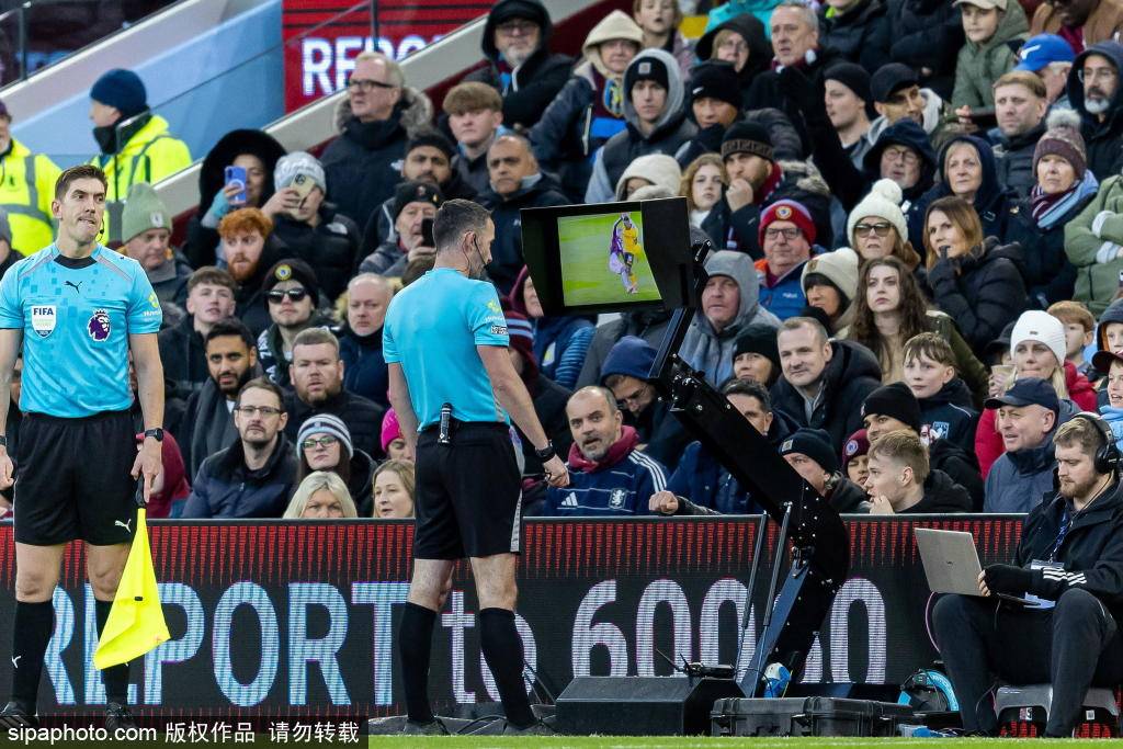 皇冠信用网申请_舍什科的低迷表现：1射1正的背后皇冠信用网申请，曼联前锋的未来何去何从？