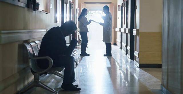 皇冠比分_顶梁柱们皇冠比分，集体囤保险了