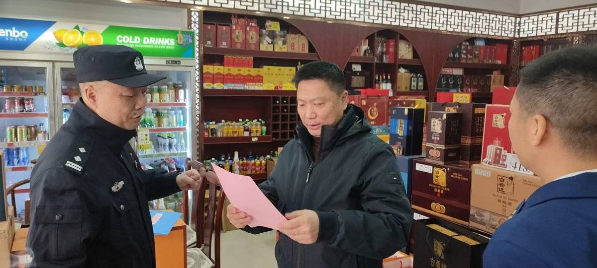 皇冠登2代理
_赶赴宜昌抓获第四名嫌疑人皇冠登2代理
!武昌警方今年累计缴获烟花爆竹4963件